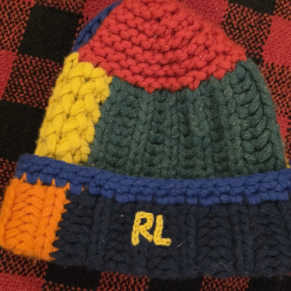 Polo Ralph Lauren  Beanie with Embroidered 'RL' - Multicolor - Picture 2 of 3